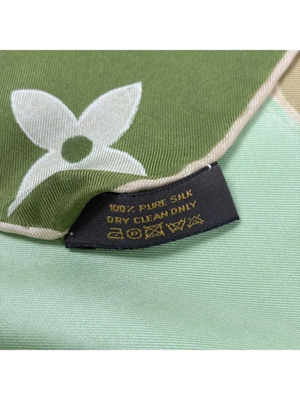 Louis Vuitton Scarf Monogram Silk Green Beige